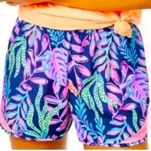 LILLY PULITZER Ocean Trail Shorts in Oyster Baby Navy / You've Been Spotted sz S